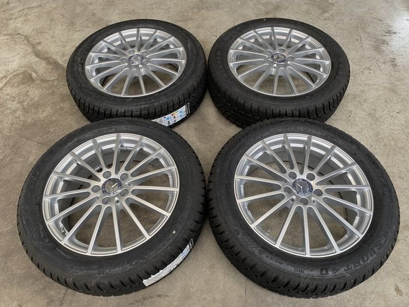 NIEUW 18 inch originele velgen + winterbanden Mercedes GLA, 18 inch, 215 mm, -, -