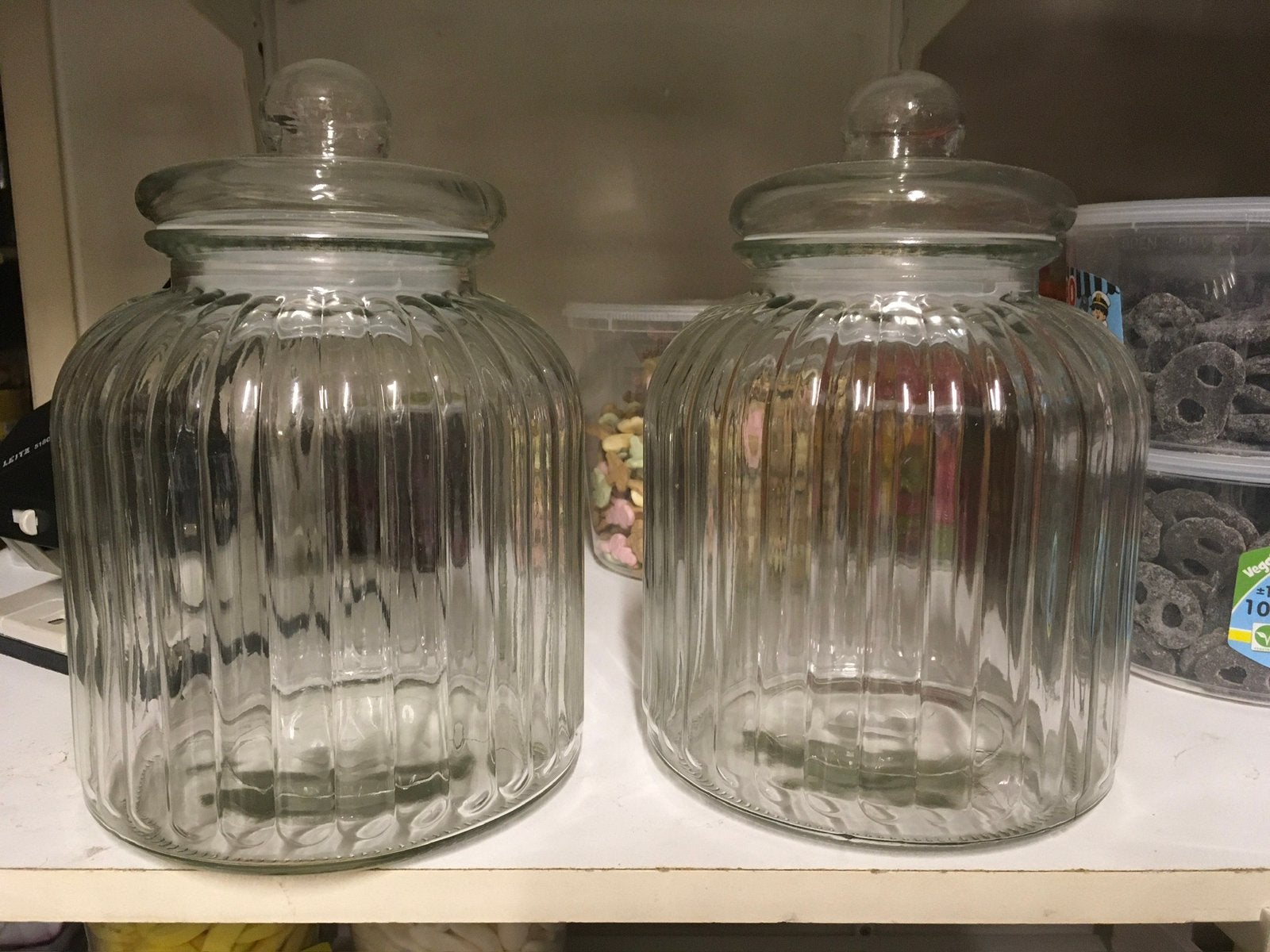 Te koop 11 splinternieuwe glazen snoeppotten, Ophalen