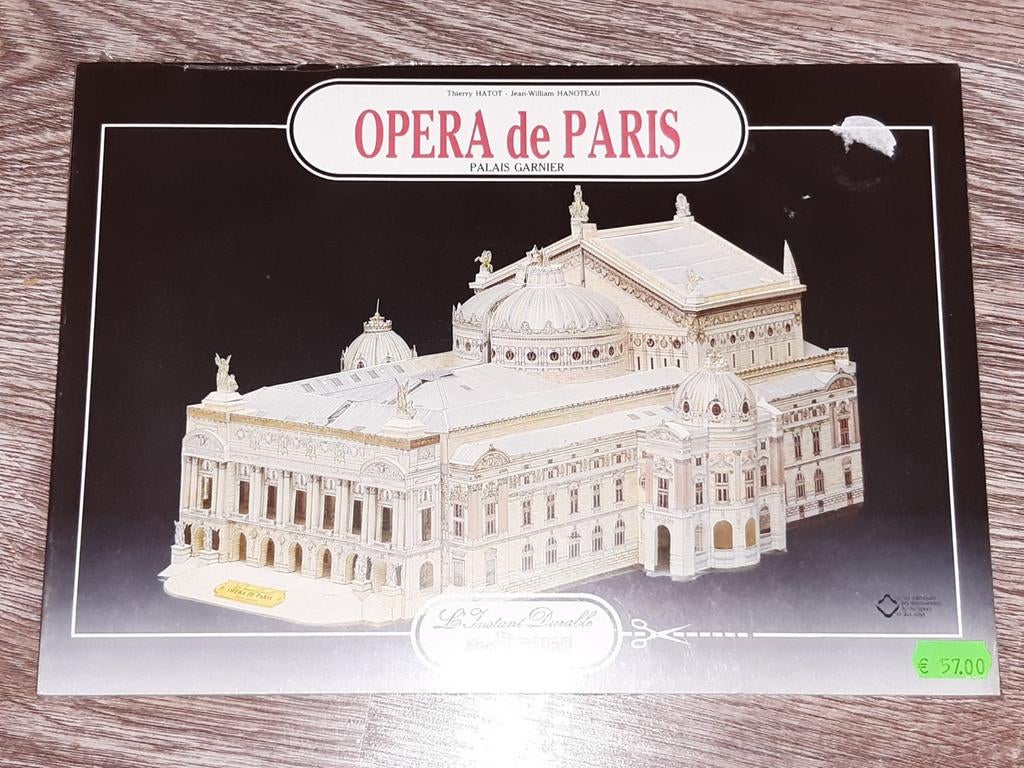 Modelbouw karton bouwpakket 1/250 opera de Paris nieuw, Ophalen of Verzenden, Nieuw, 1:50 tot 1:144