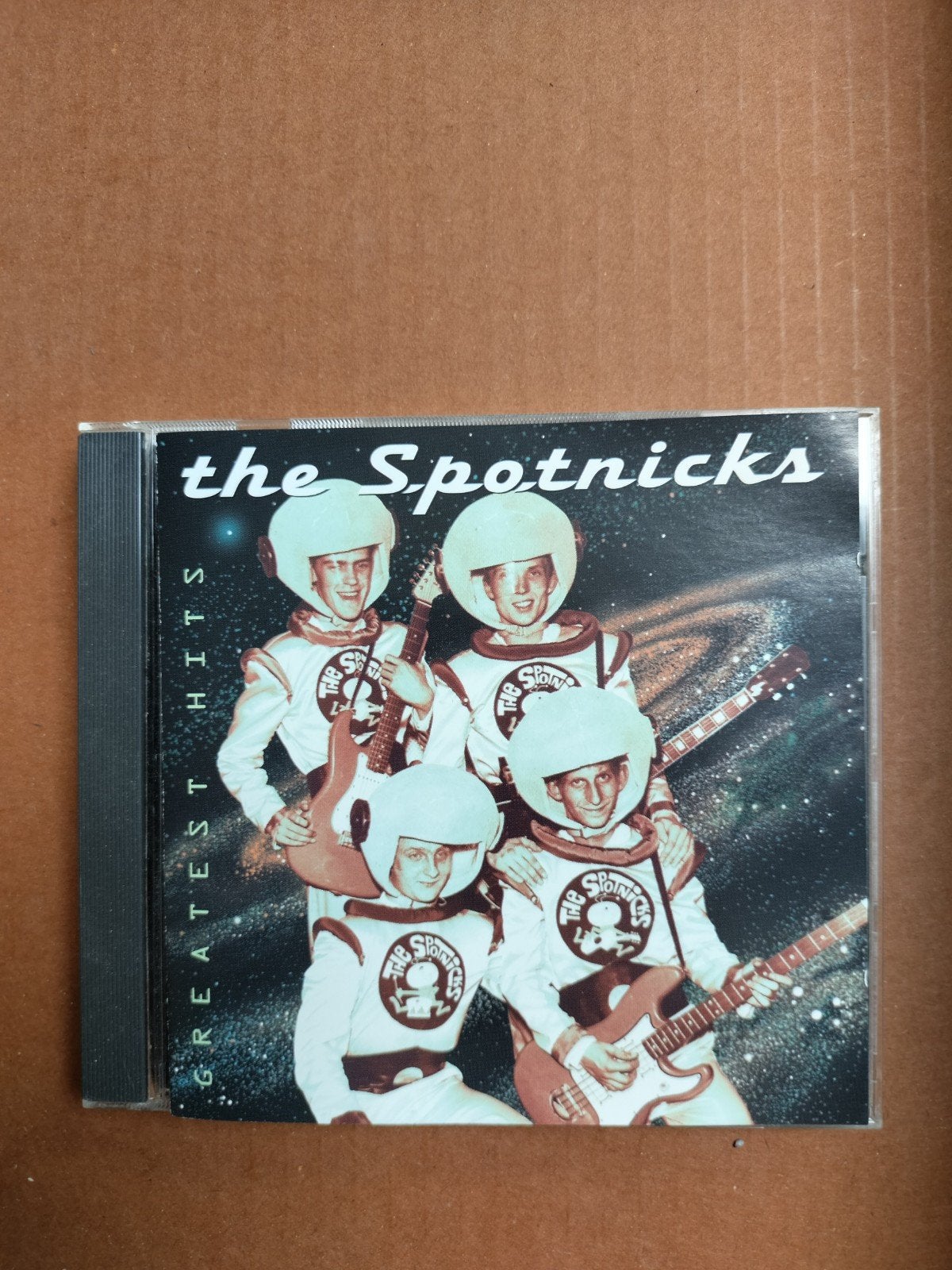 The Spotnicks - Greatest Hits 2 CD, Verzenden, Gebruikt, Rock, Verzamelalbum