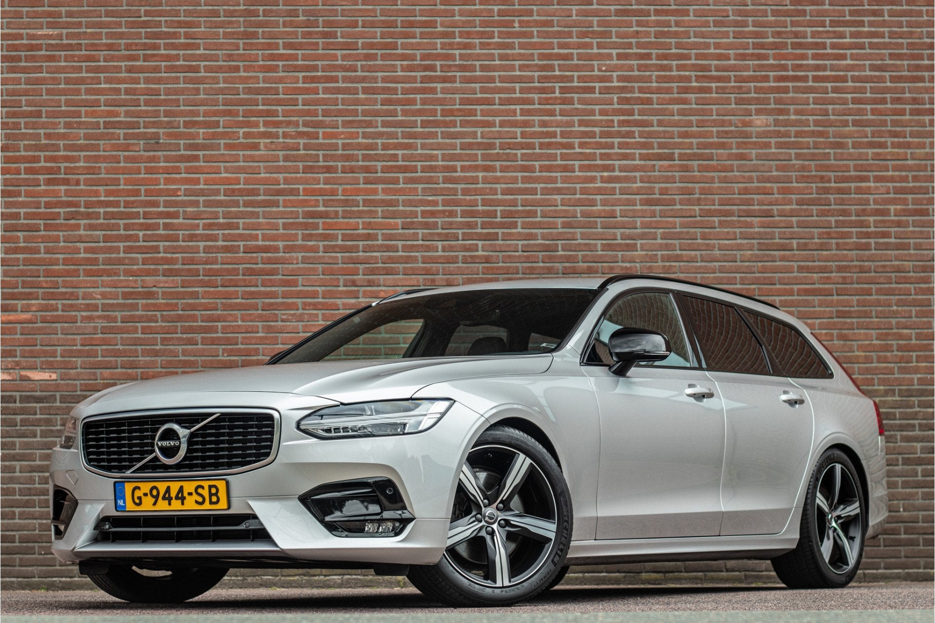 Volvo V90 T4 R-Design, Origineel NL, Stoelkoeling, Polestar,