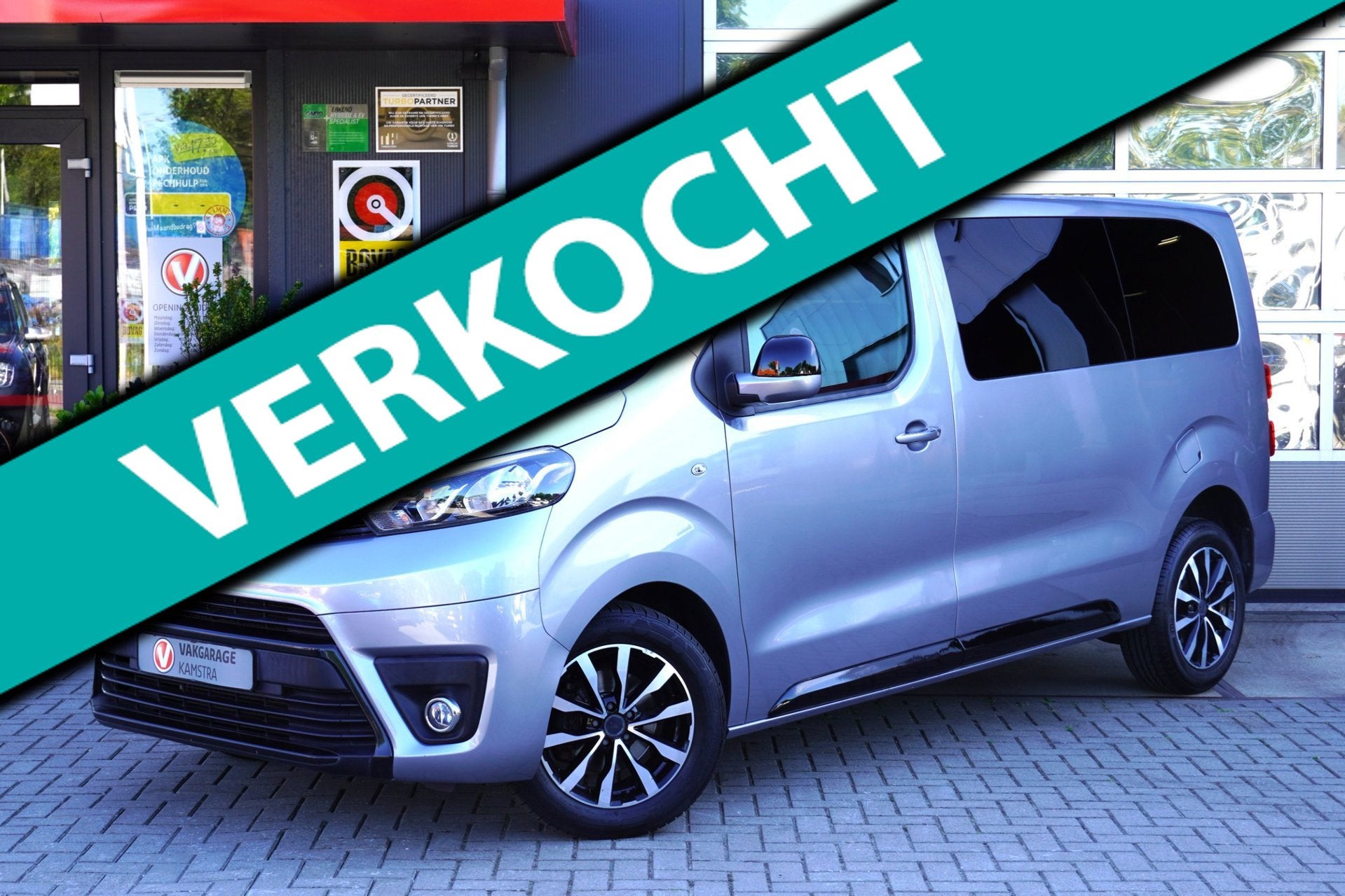 Toyota PROACE Worker 2.0 177PK Professional NAP/Navi/AA+ACP, Auto's, Gebruikt, Euro 6, 4 cilinders, 1657 kg