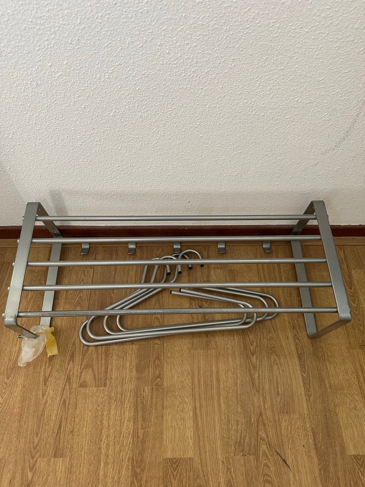 Rvs wandkapstok met kledinghangers, Gebruikt, Minder dan 100 cm, Metaal, Ophalen