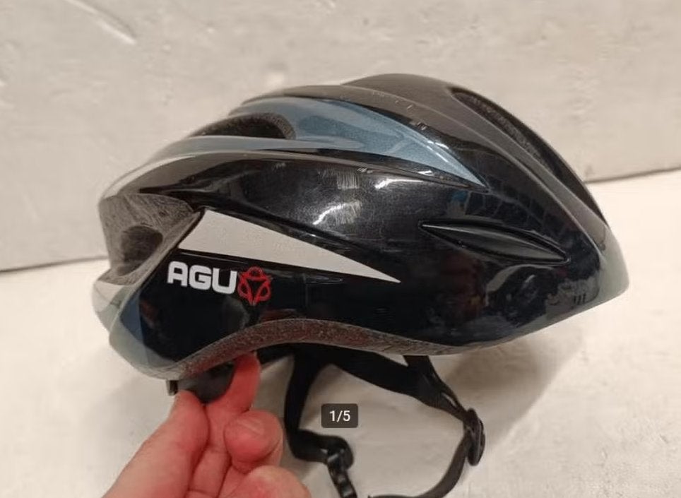 Agu fietshelm 58-63cm verstelbaar, Fietsen en Brommers, Fietsaccessoires | Fietshelmen, Gebruikt, M, Ophalen of Verzenden, Heer of Dame