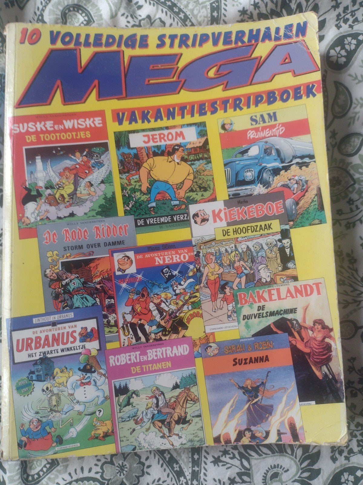 Mega Vakantiestripboek - 10 Volledige Stripverhalen, Meerdere stripboeken, Ophalen of Verzenden, Gelezen