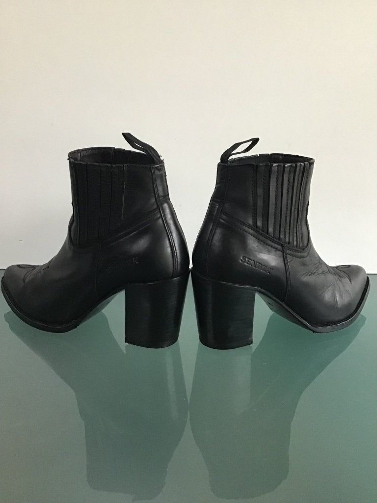 Sendra 38 zwarte laarzen | Bohemian | Gratis verzenden, Sendra, Verzenden, Zwart, Lage of Enkellaarzen