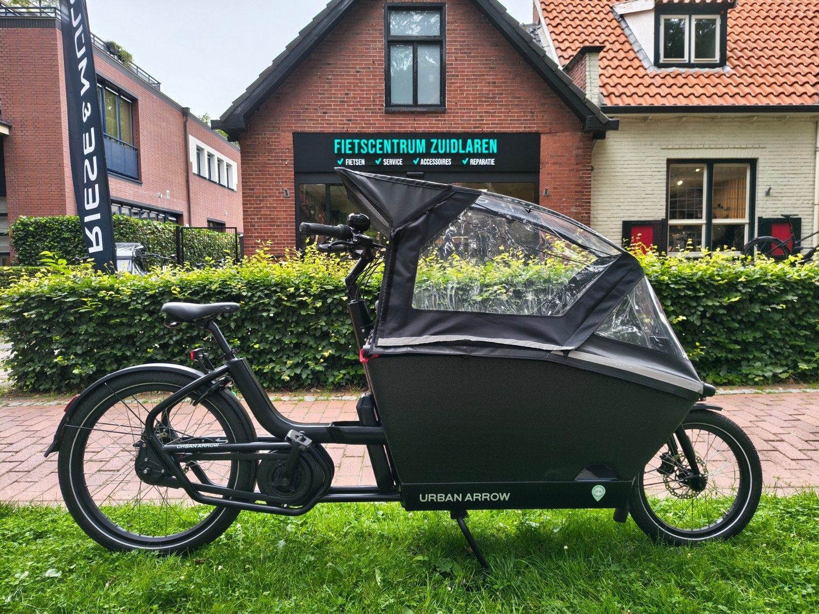 Urban Arrow Family | Incl. regen huif | Demo | €779 Korting!, Overige merken, Huif, Ophalen of Verzenden, Zo goed als nieuw