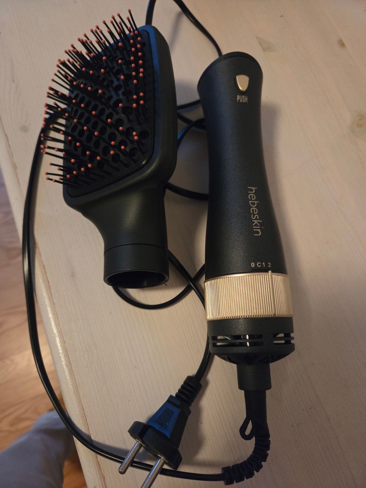 mooie hebeskin föhn met opzetborstel en 2 standen, Ophalen of Verzenden, Zo goed als nieuw, Haarverzorging