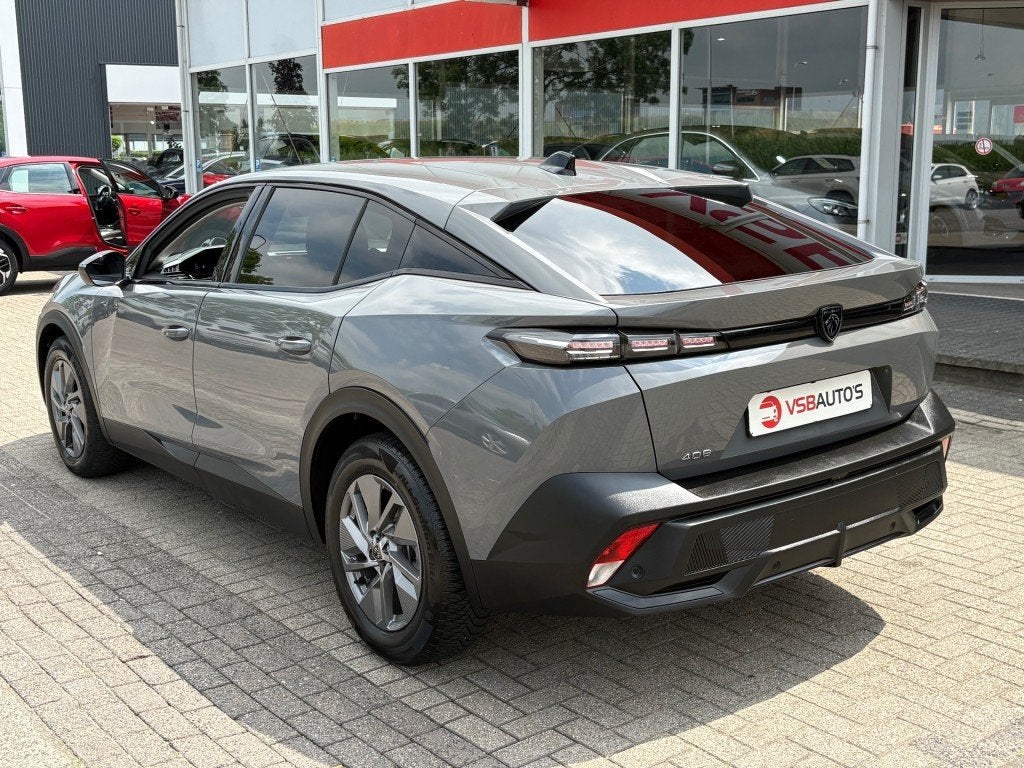Peugeot 408 1.2 HYBRID AUT. 136PK ALLURE NARDO-GREY LED NAVI, Automaat, 136 pk, Gebruikt, Huisgarantie