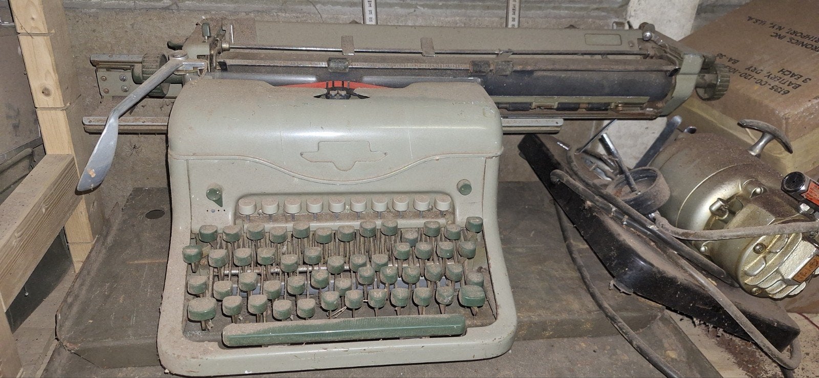 Oude machine, Diversen, Ophalen