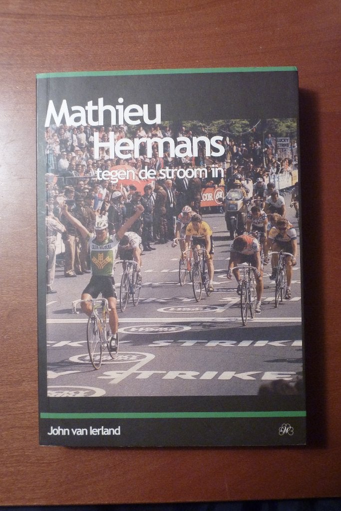 Mathieu Hermans tegen de stroom in - van Ierland GESIGNEERD, Boeken, Sportboeken, Ophalen of Verzenden, Zo goed als nieuw, Lopen en Fietsen
