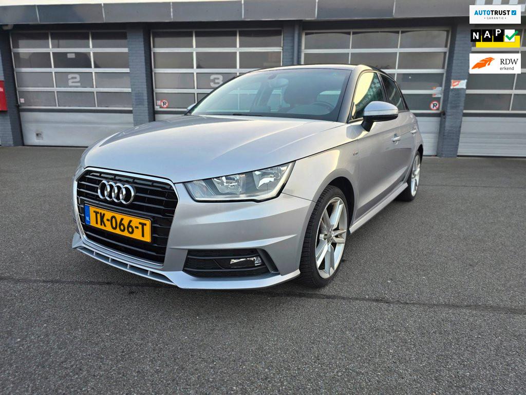 Audi A1 Sportback NAP|S-line|Cruise control|Two-tone, Voorwielaandrijving, Stof, 95 pk, 23 km/l