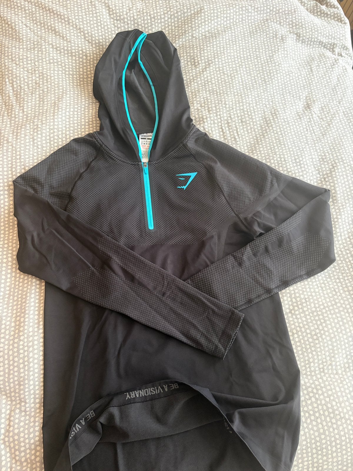 Gymshark Onyx V5 hoodie maat M, Ophalen, Fitness, Maat 48/50 (M), Zwart