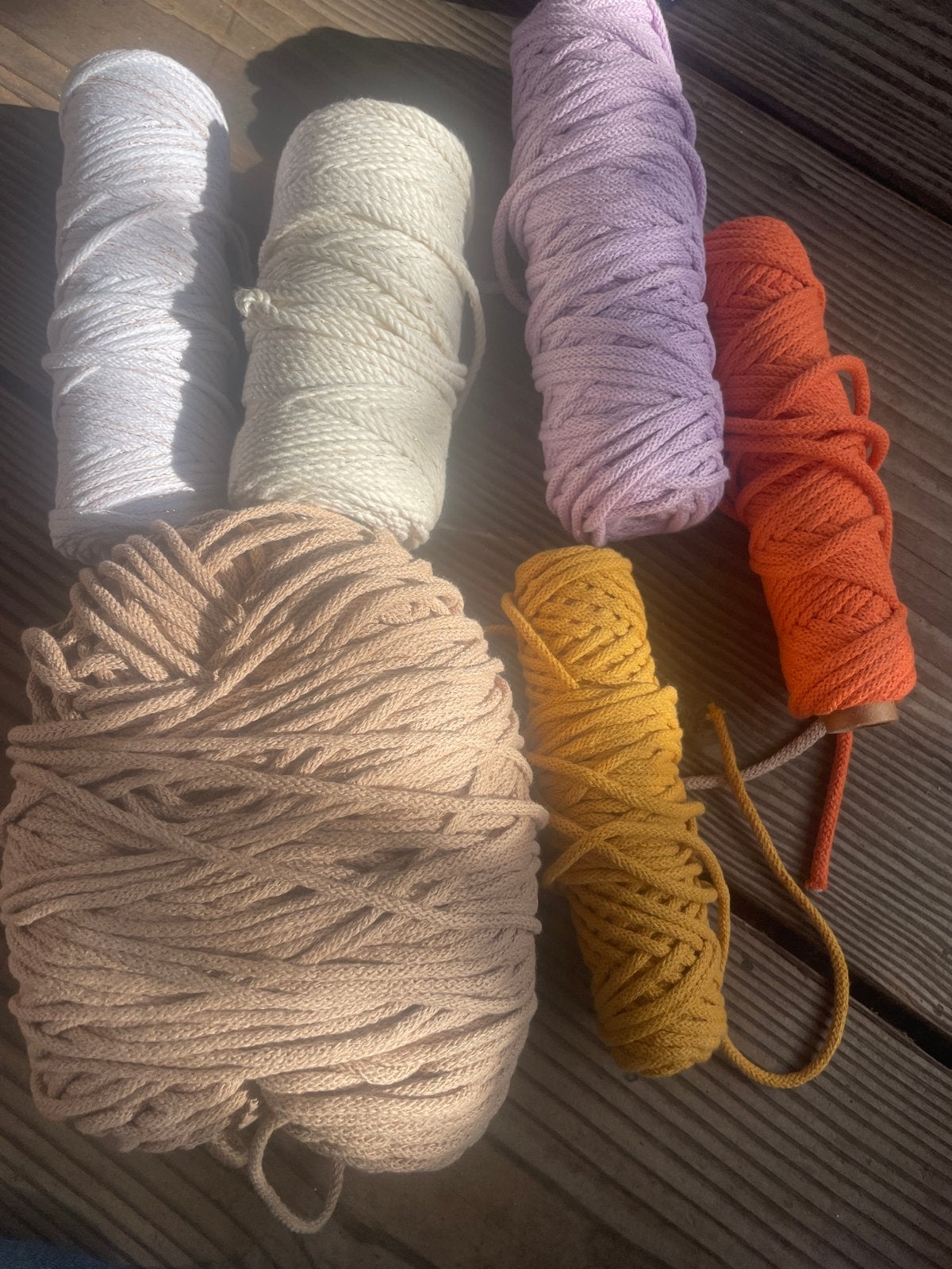 Diverse Macramé Koorden - Verschillende Kleuren en Maten, Ophalen of Verzenden, Zo goed als nieuw, Garen of Naald(en)