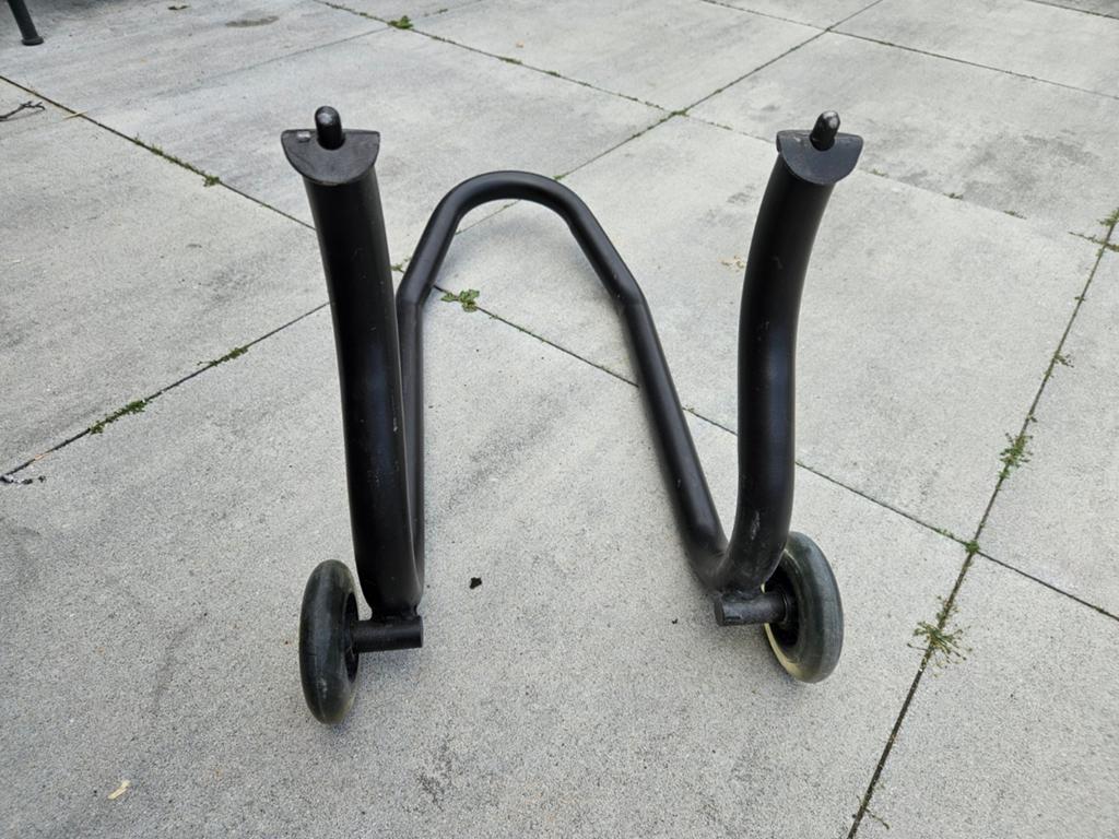 Motorfiets paddockstand achterwiel en voorwiel, Ophalen, Gebruikt