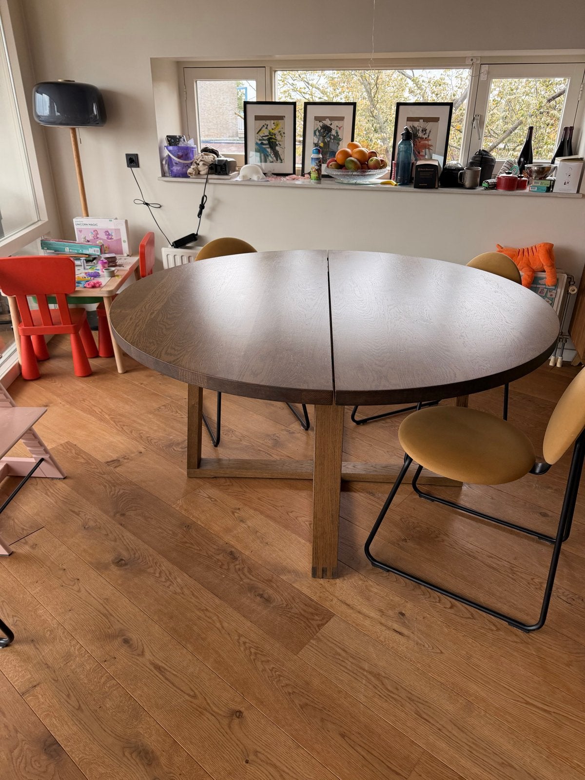 IKEA MÖRBYLÅNGA eettafel, eikenfineer bruin gebeitst, 145 cm, Ophalen, 100 tot 150 cm, Zo goed als nieuw, Vier personen