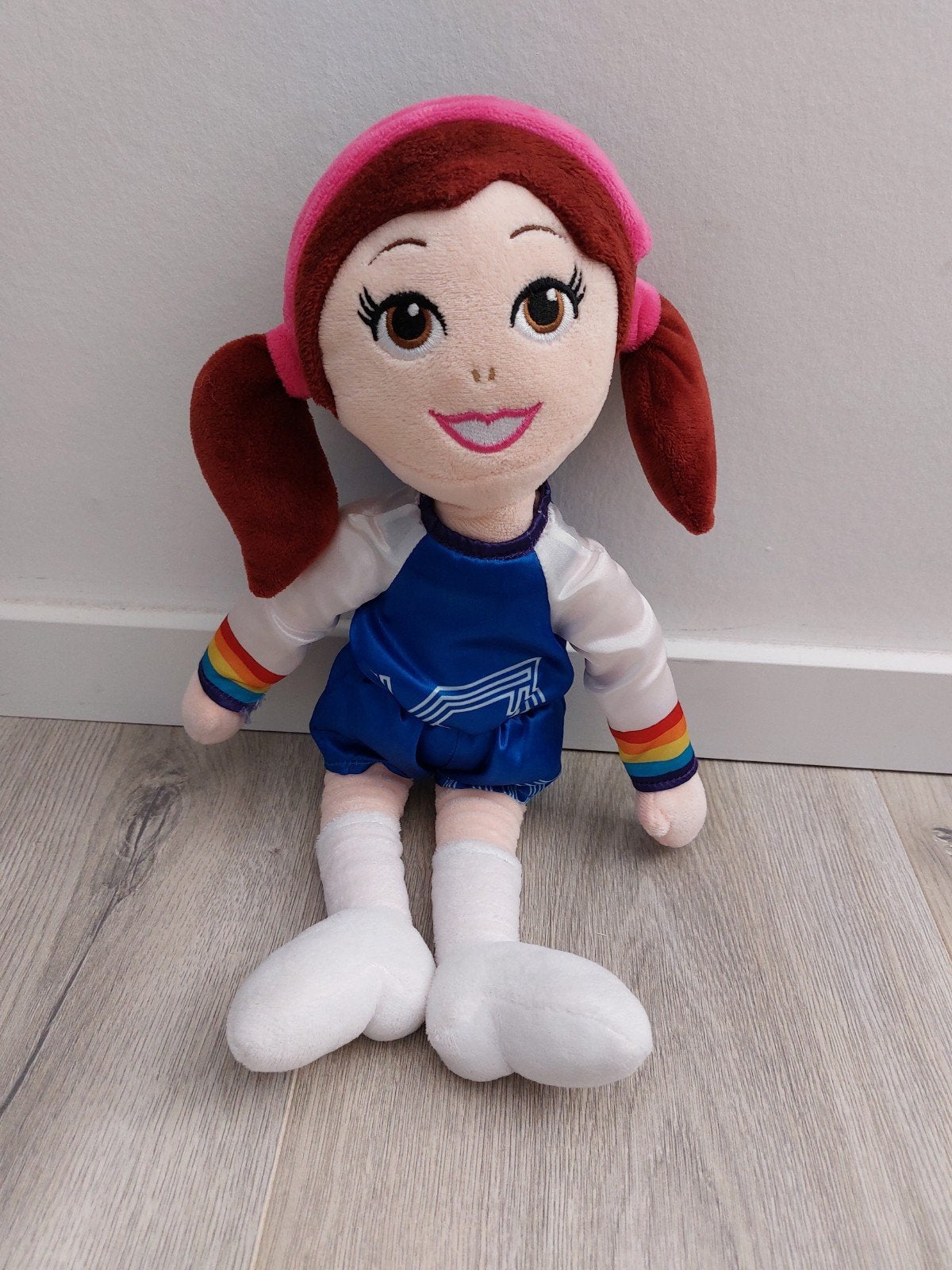 Knuffel K3 studio 100 Hanne rollerdisco pop meisje L2259, Ophalen of Verzenden, Zo goed als nieuw, Overige typen