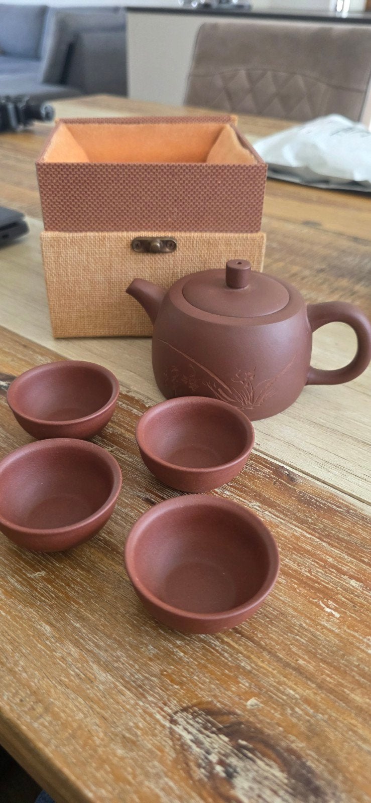 Prachtige Chinese theepot set met 4 kopjes in geschenkdoos, Ophalen