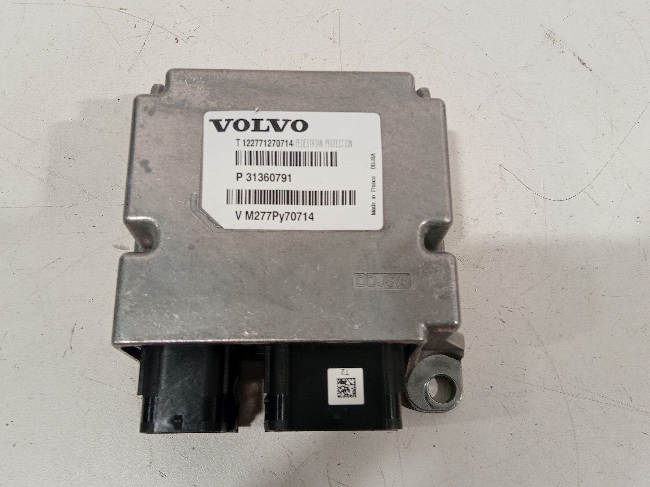 Airbag module Volvo V40, Onderdelen@venauto.nl, Van der Ven Autorecycling B.V., Gebruikt, Ettenseweg 76, 4706 PB Roosendaal, The Netherlands