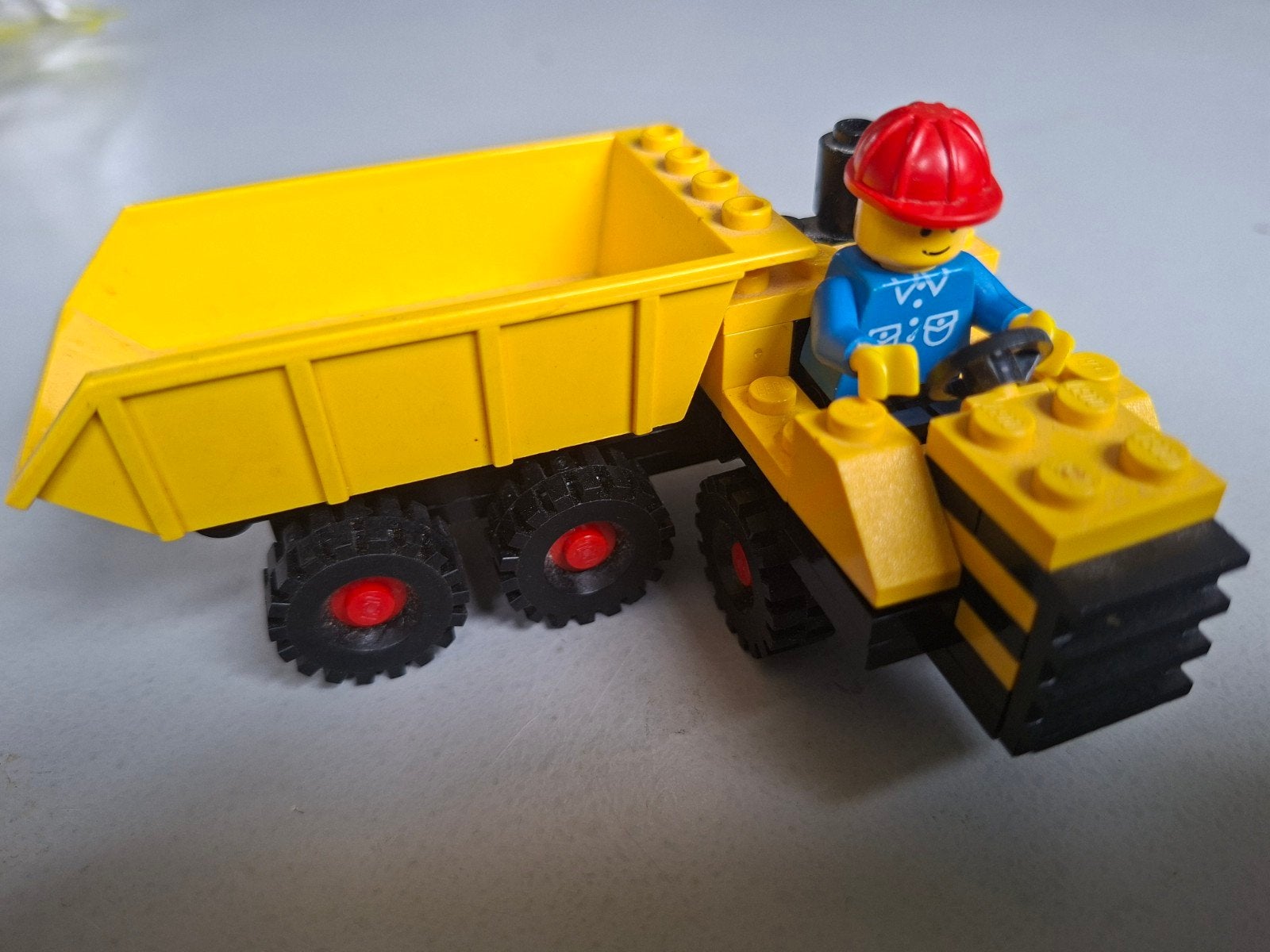 Lego Duplo Kiepwagen met Bestuurder - Set 6652, Kinderen en Baby's, Inclusief minifiguren, Gebruikt, Overige thema's, Ophalen of Verzenden
