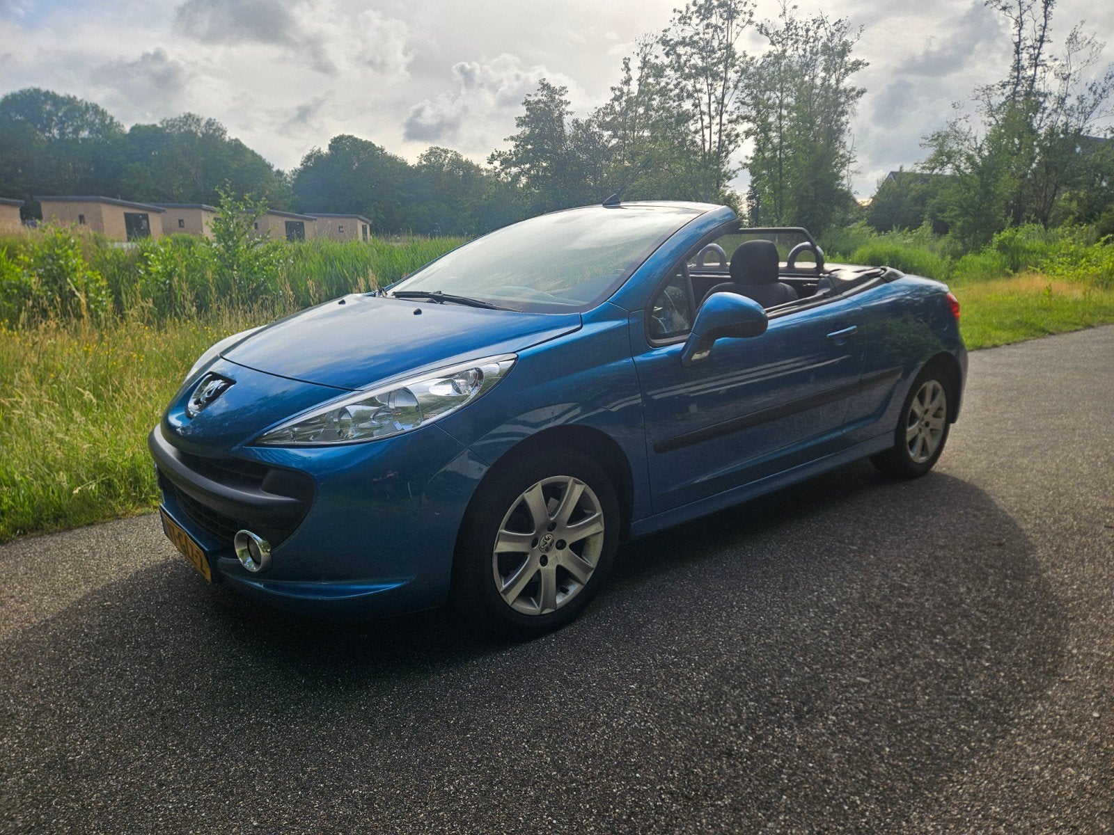 Peugeot 207 1.6 16V CC 88KW 2008 nw apk, Voorwielaandrijving, 15 km/l, 4 cilinders, Cabriolet