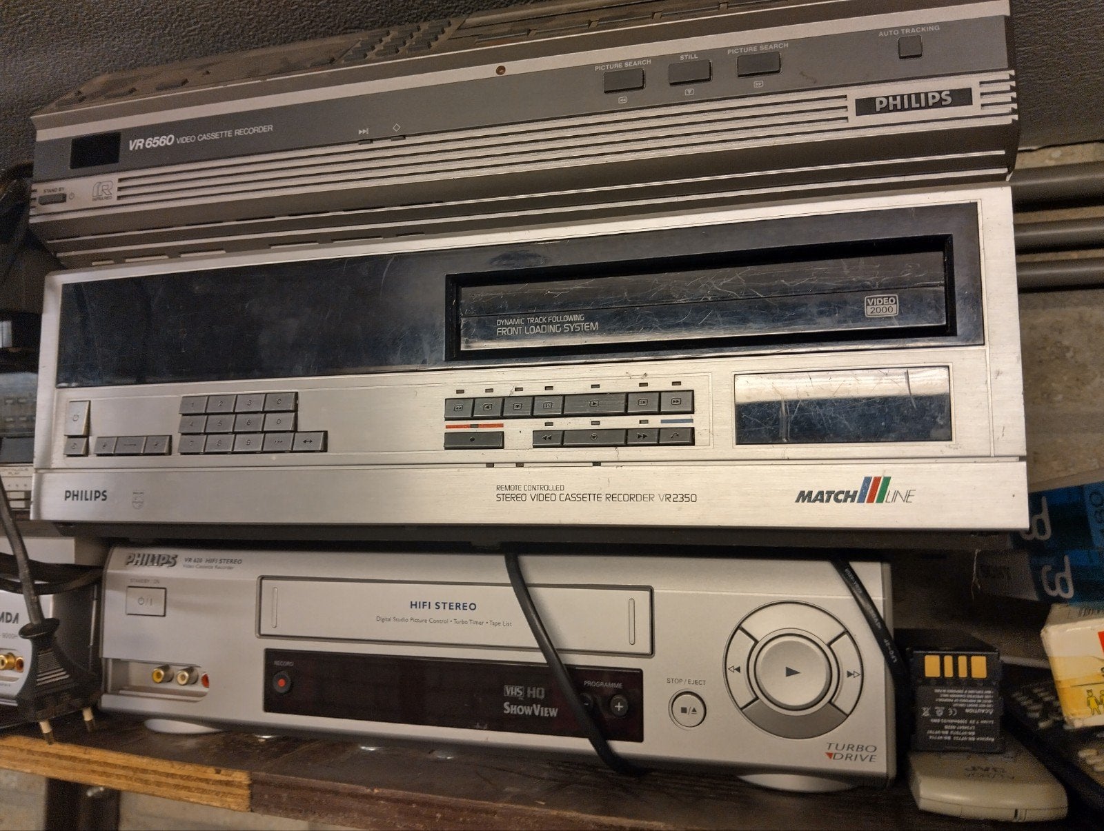 Philips Video 2000 VR2350, Ophalen of Verzenden, Niet werkend, Video 2000-speler of -recorder