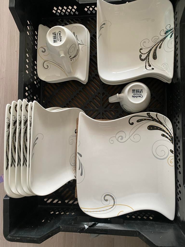 Compleet Servies Creatable - Modern Design, Keramiek, Ophalen of Verzenden, Zo goed als nieuw, Overige stijlen