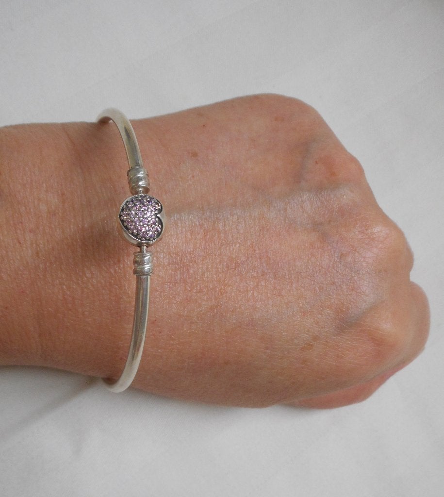 Zilveren Pandora armband Moments Charm Bangle nr.243