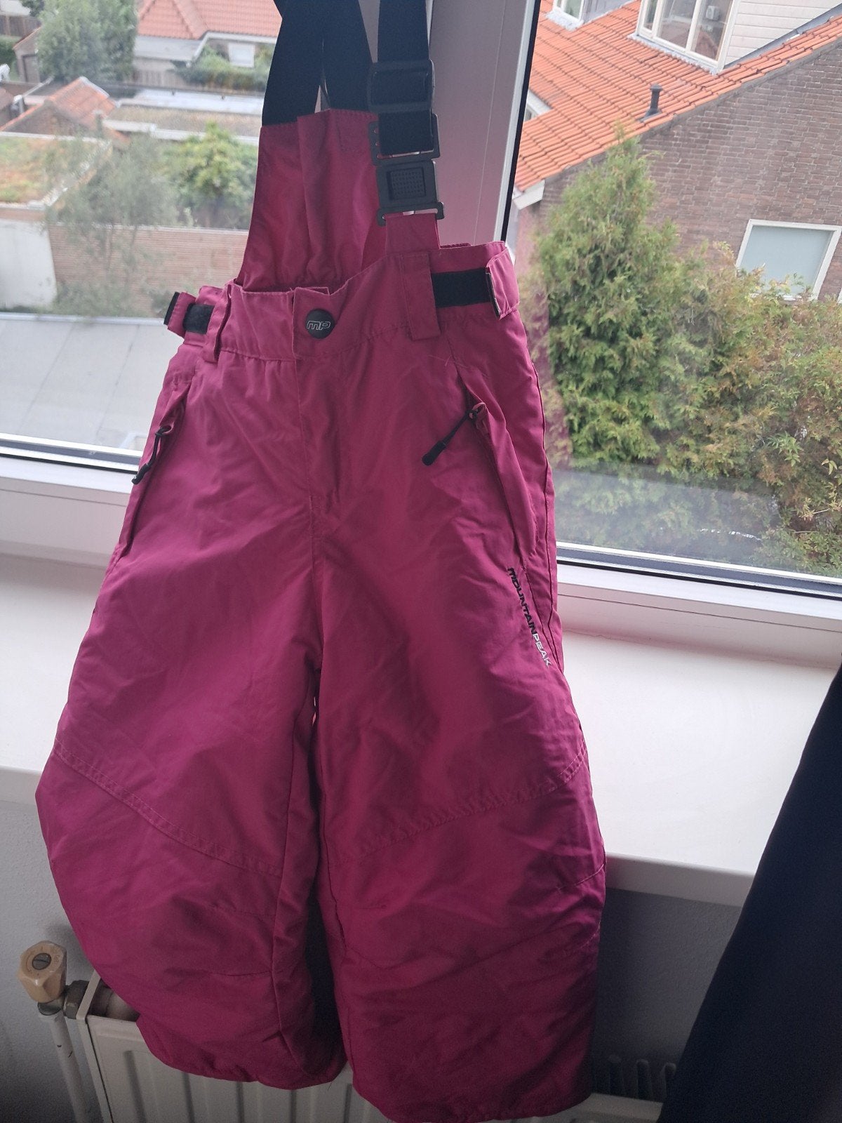 mountain peak, Kinderen en Baby's, Kinderkleding | Maat 98, Ophalen, Jongen of Meisje, Broek