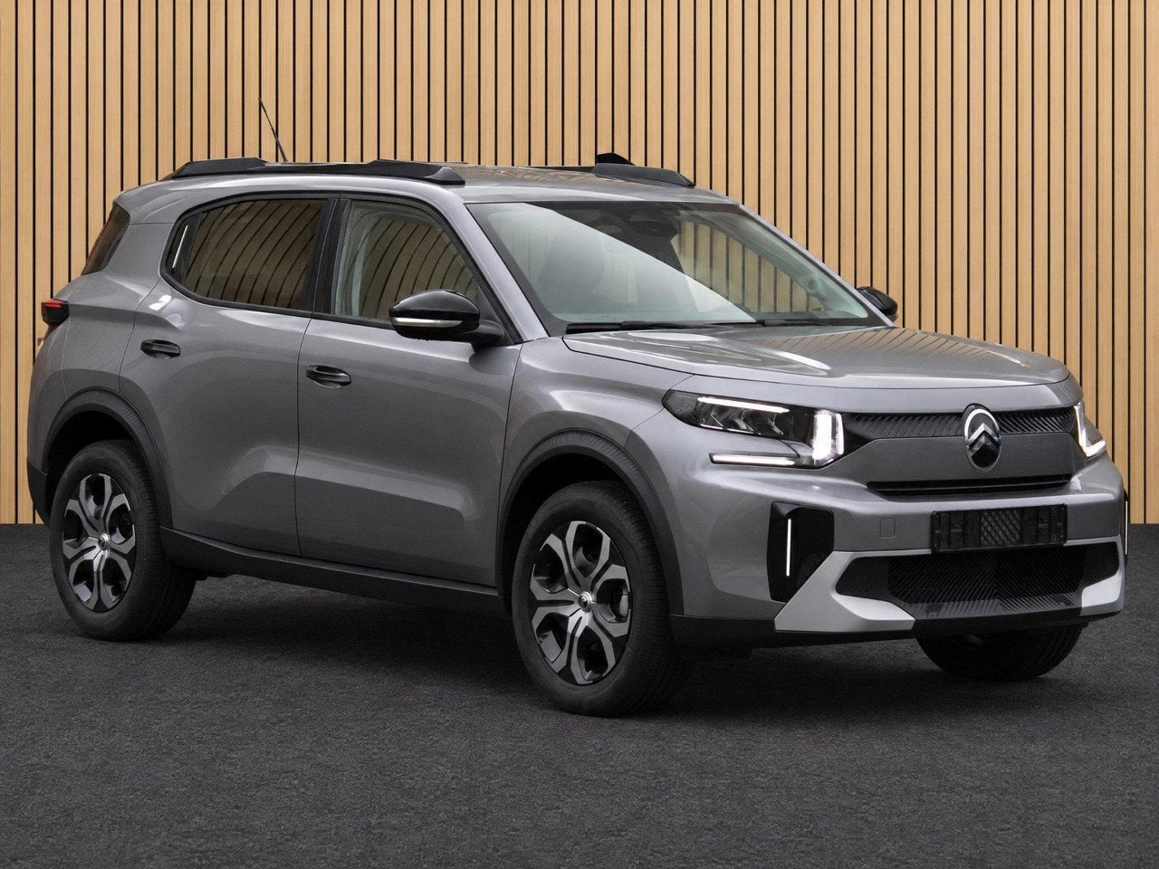 Citroën C3 Aircross HYBRID 145 PLUS VOORRAAD KORTING, Auto's, Automaat, 145 pk, Gebruikt, 1199 cc