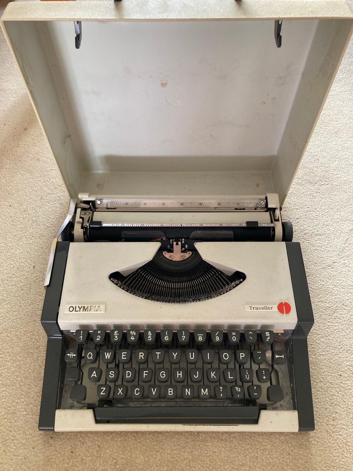 Olympia Traveller typemachine, Ophalen of Verzenden, Gebruikt