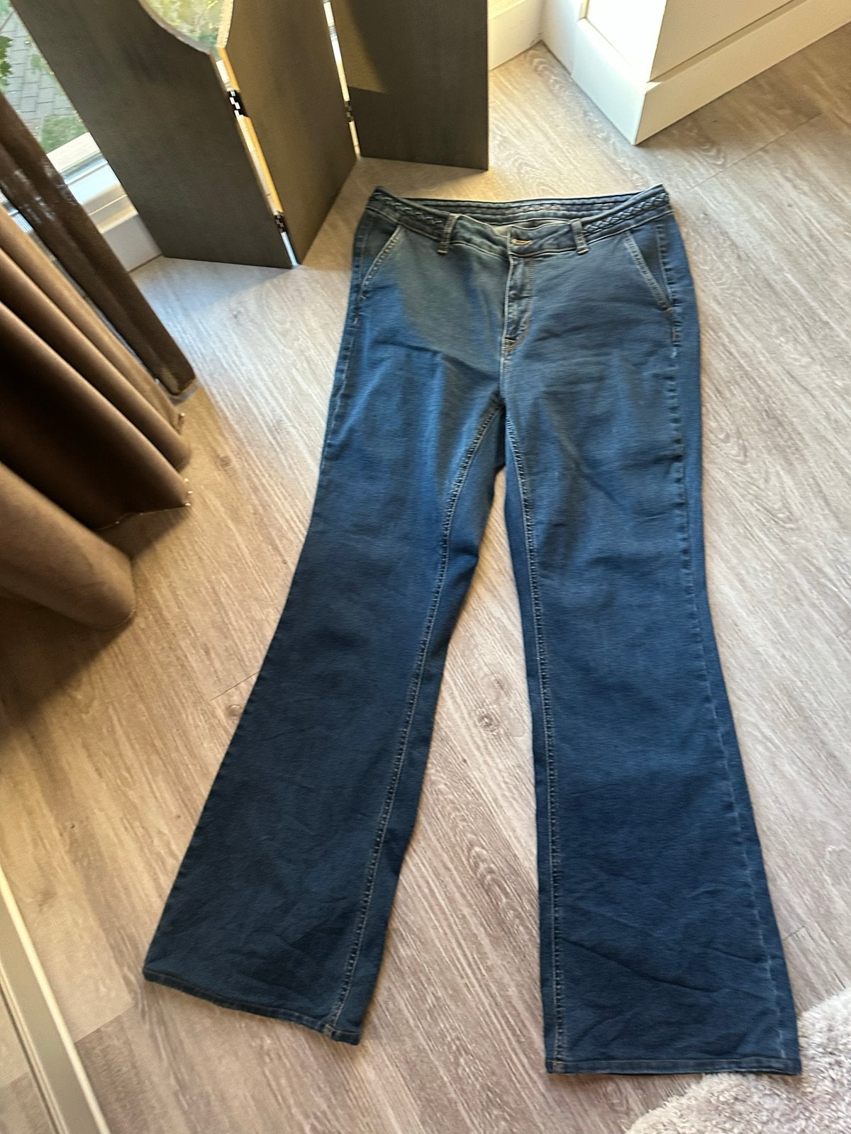 Studio Anneloes flared jeans met stretch, Kleding | Dames, Spijkerbroeken en Jeans, Ophalen of Verzenden, Gedragen, Blauw, Overige jeansmaten