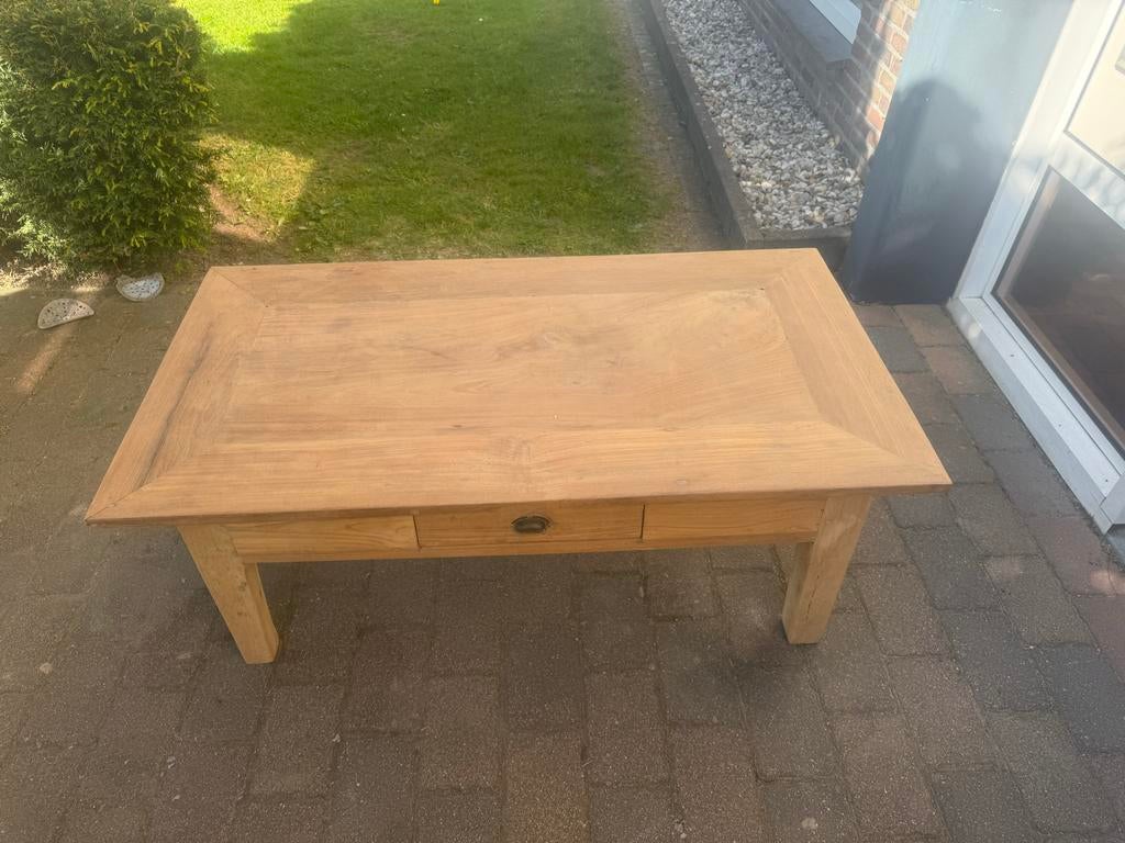Massief houten salontafel met lade, Gebruikt, 100 tot 150 cm, 50 tot 75 cm, Ophalen of Verzenden