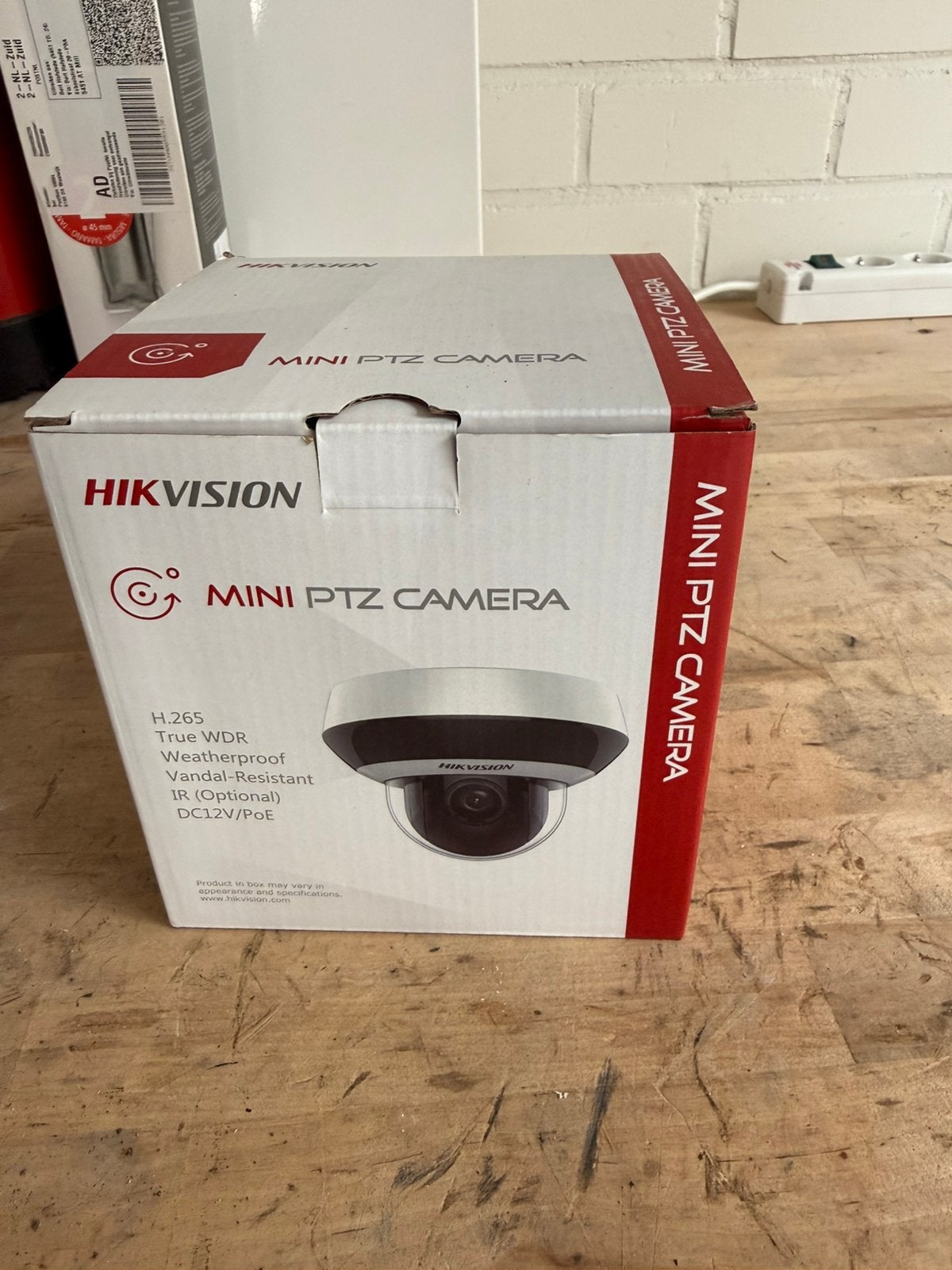 Hikvision DS-2DE2A404IW-DE3 4 MP PTZ IP-camera – Nieuw, Ophalen of Verzenden, Nieuw, Buitencamera