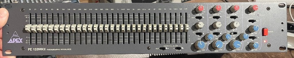 APEX PE 133MKII Paragraphic Equaliser, Ophalen of Verzenden, Gebruikt