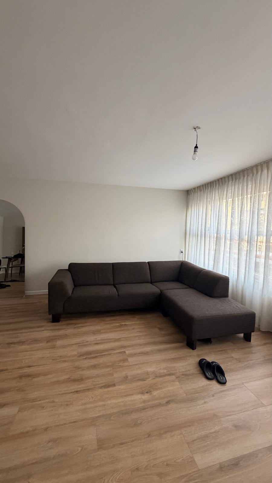 Ruime hoekbank 270x200 cm met gebruikssporen, Ophalen, 250 tot 300 cm, Gebruikt, Hoekbank