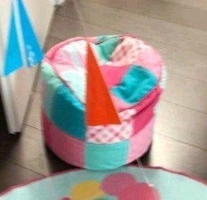 poef van Lief voor kinderkamer, Ophalen