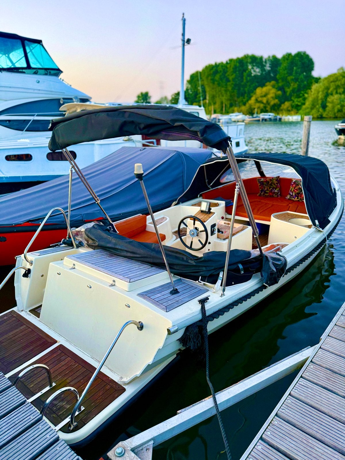Nette gentle 720 sloep  met 15pk Suzuki buitenboordmotor, Watersport en Boten, Motorboten en Motorjachten, Benzine, Overige merken