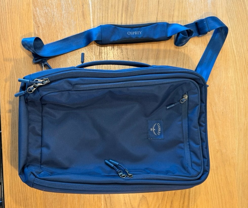 Osprey schouder/rugtas, Sieraden, Tassen en Uiterlijk, Overige merken, 40 cm of meer, Ophalen of Verzenden, Zo goed als nieuw
