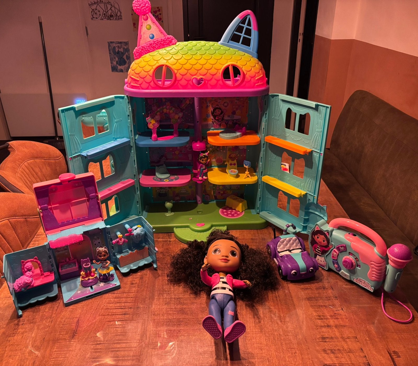 Gabby’s Dollhouse / Gabby’s Poppenhuis + diverse sets, Ophalen of Verzenden, Zo goed als nieuw, Poppenhuis