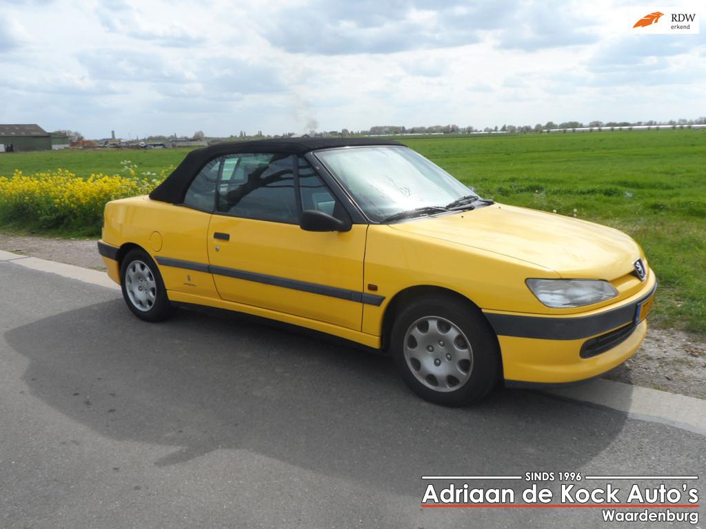 Peugeot 306 Cabriolet 1.6, Auto's, Peugeot, 15 km/l, Gebruikt, Zwart, Cabriolet