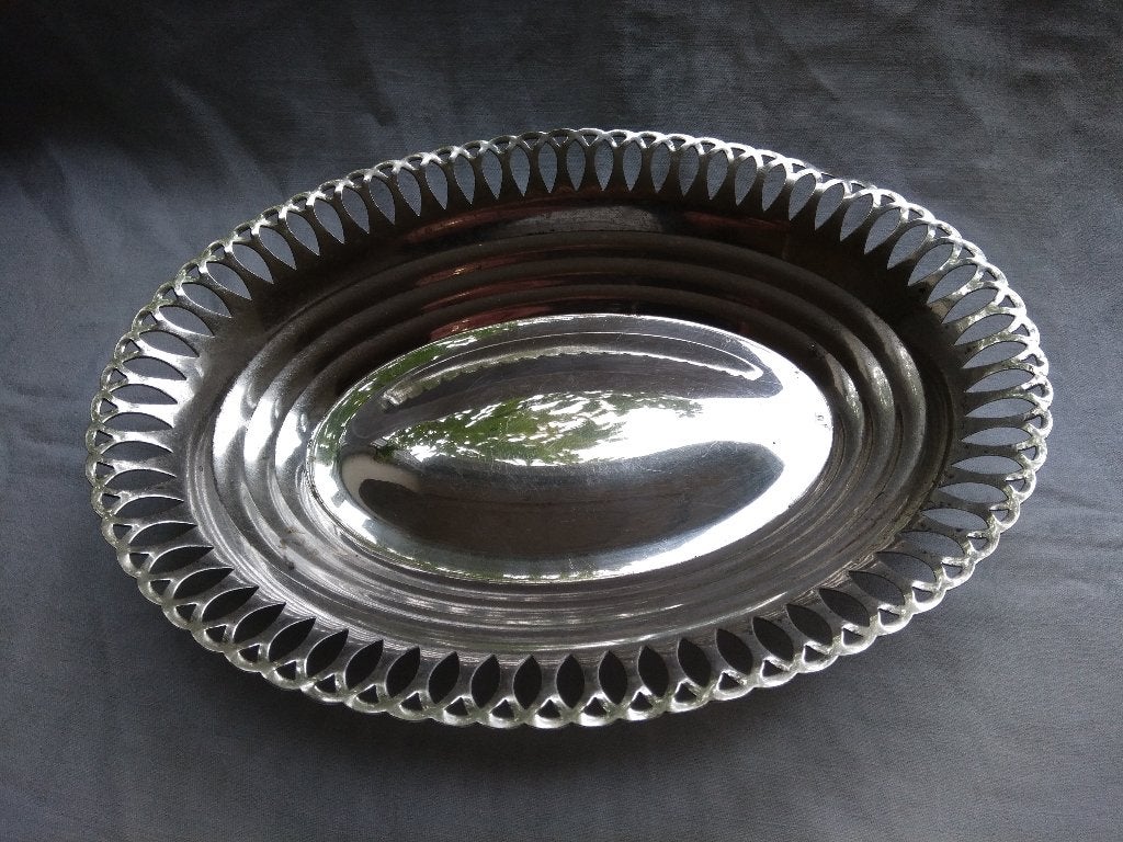 verzilverde BROODMAND 30x 23 cm, van St. Medard, Frankrijk, Antiek en Kunst, Ophalen of Verzenden
