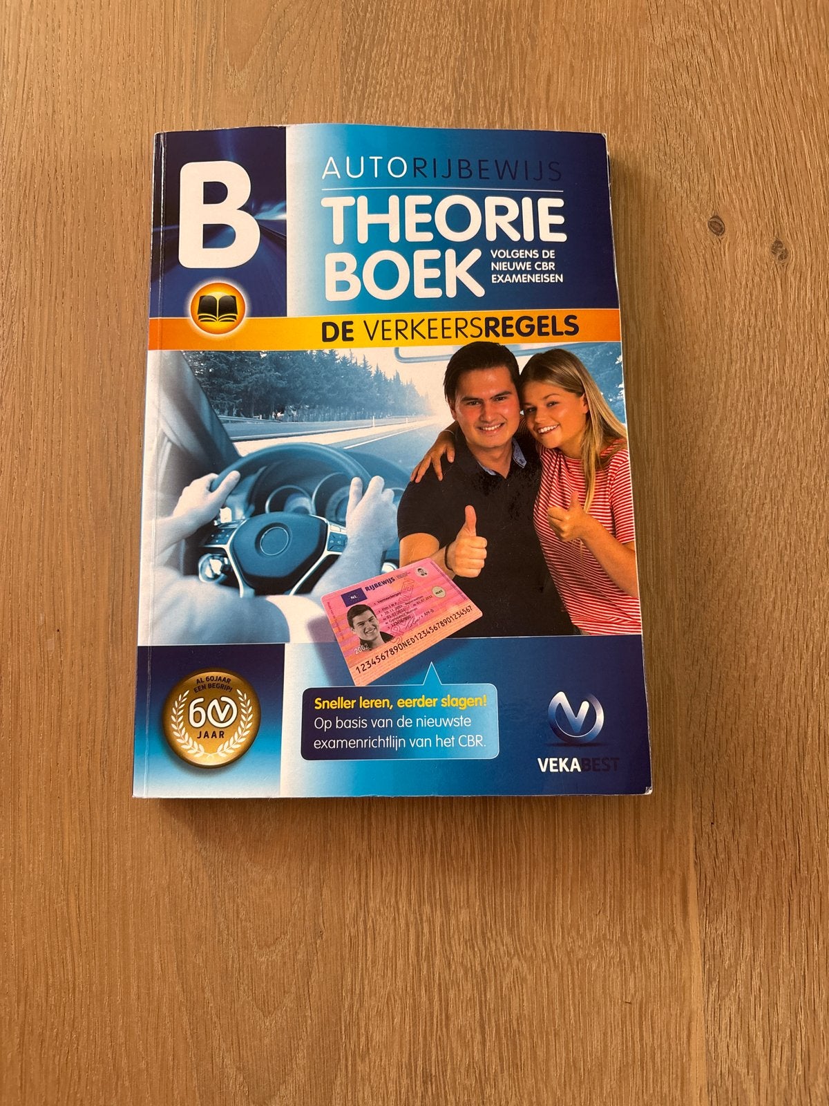 Autorijbewijs B Theorieboek - De Verkeersregels, Boeken, Ophalen of Verzenden, Zo goed als nieuw, Algemeen