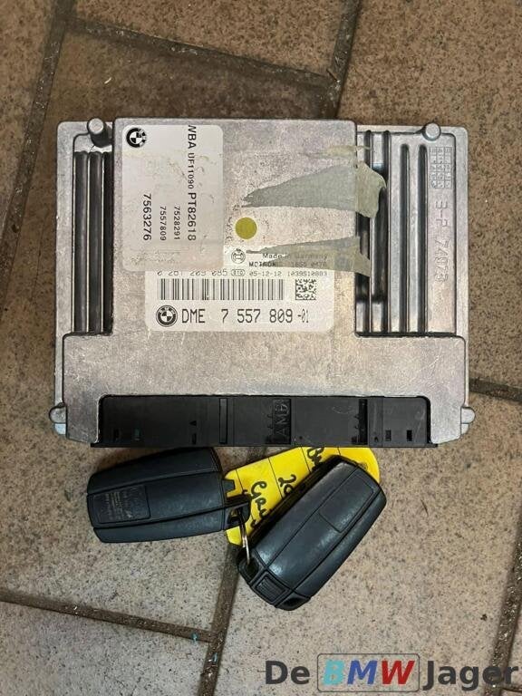 DME module + sleutel BMW 1serie E87 7557809 N45, Auto-onderdelen, Gebruikt, Ophalen of Verzenden, BMW, BMW