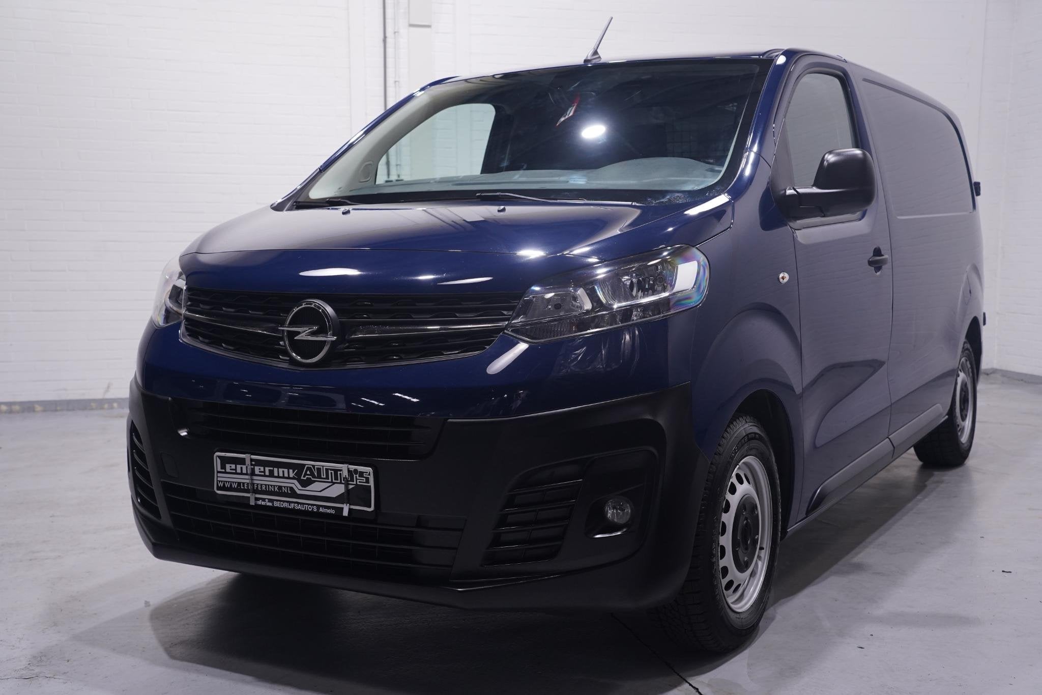 Opel Vivaro 1.5 CDTI 120 pk L2H1 Edition Airco, Cruise Contr, Auto's, Voorwielaandrijving, Gebruikt, 4 cilinders, 2000 kg