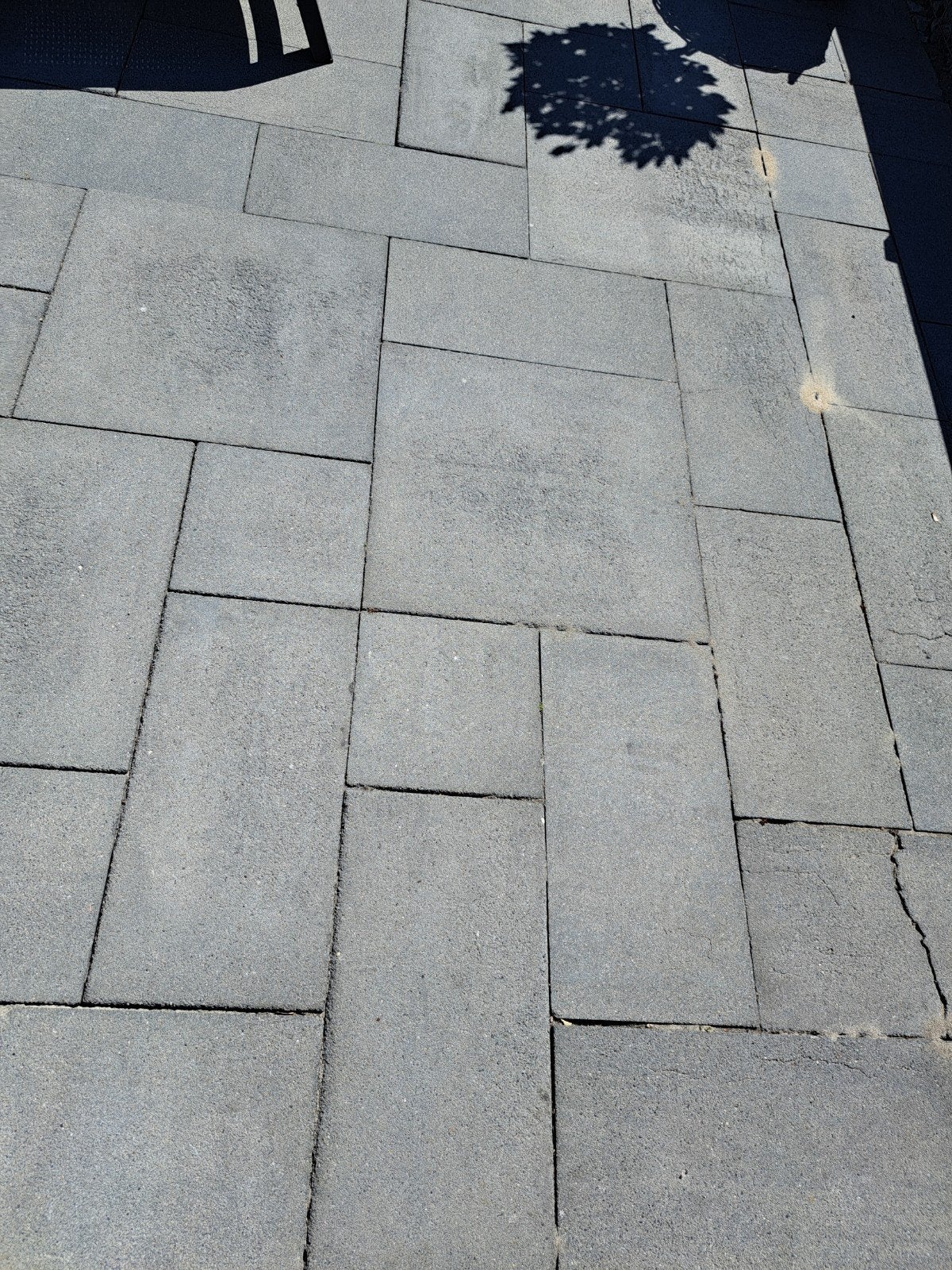 Bestrating 100 m2 - zelf afhalen eind september, Ophalen