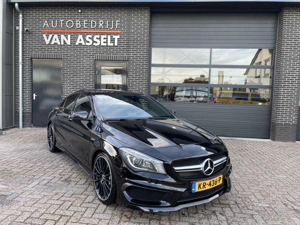 Mercedes-benz CLA-KLASSE AMG 45 4MATIC, Auto's, Automaat, CLA, 4 cilinders, Zwart
