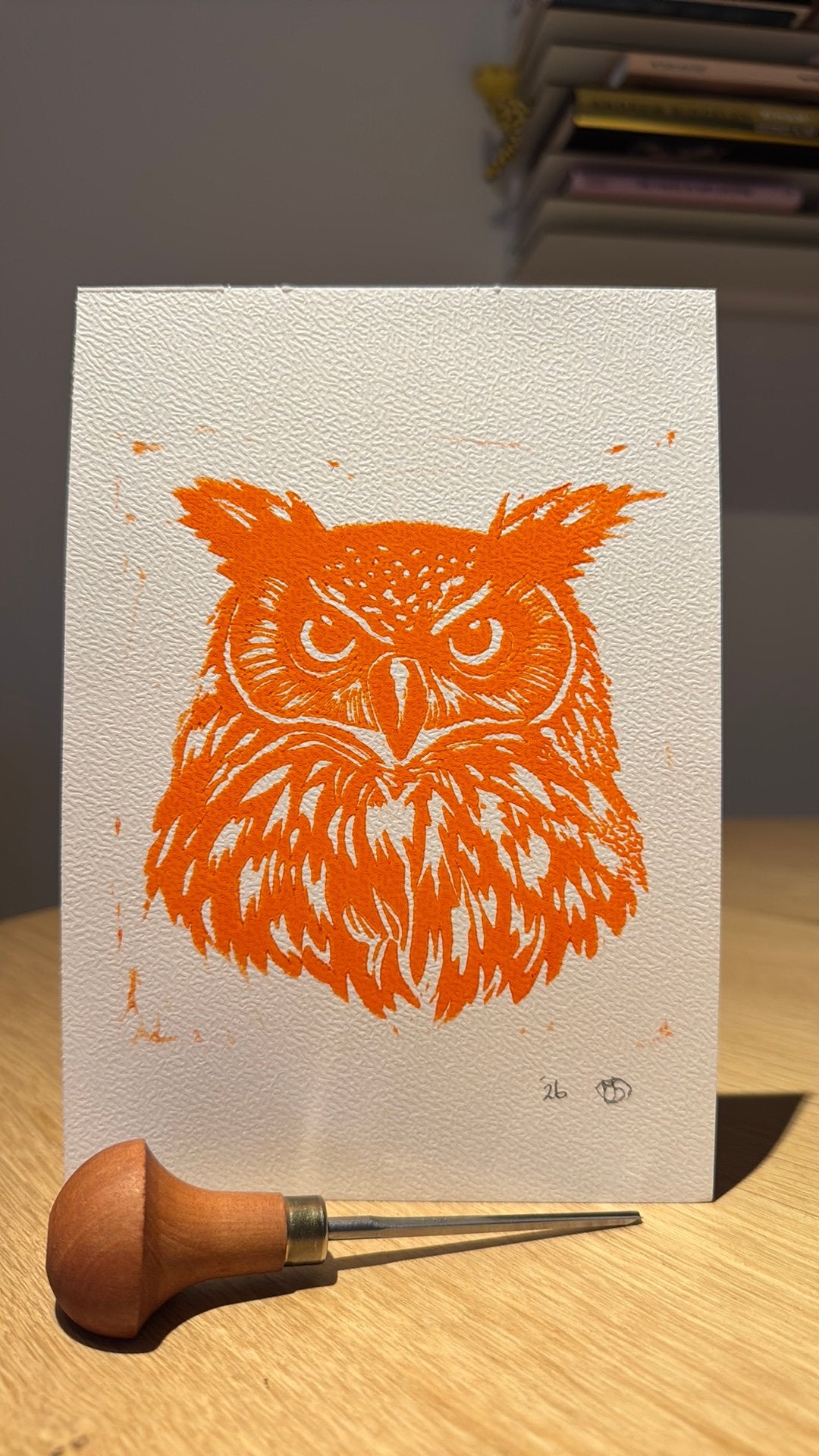 Lino snede 🧡 uil  op A5, Antiek en Kunst, Ophalen of Verzenden