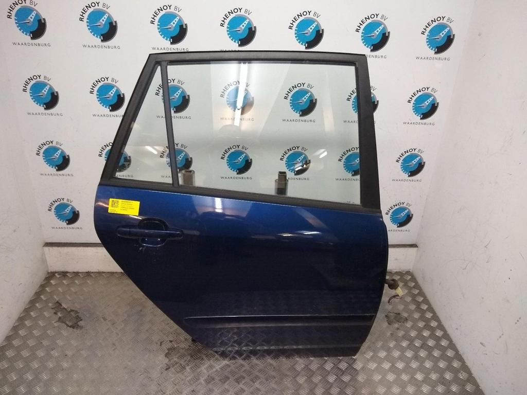 TOYOTA COROLLA VERSO PORTIER RA  2004, Gebruikt, Deur, Achter, Ophalen of Verzenden