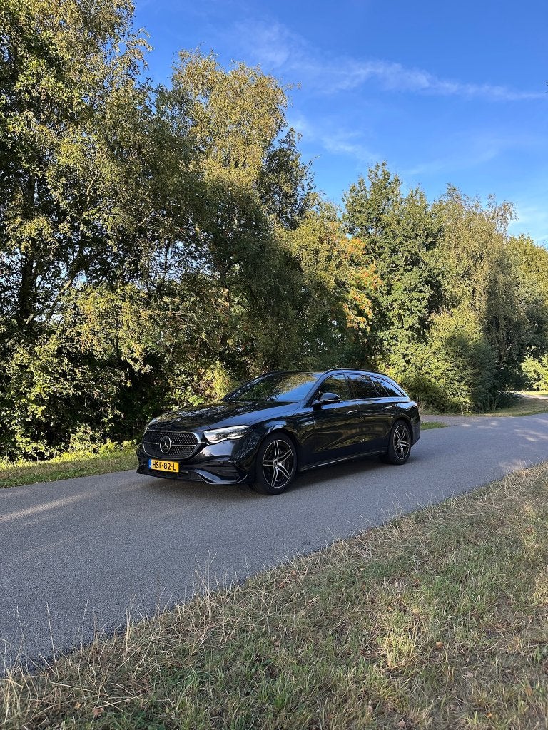 Mercedes E300e, AMG, rijassistentie, certified garantie BTW, Auto's, Mercedes-Benz, Automaat, 4 cilinders, 167 km/l, Plug-in hybride